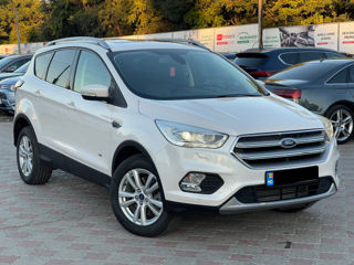 Ford Kuga foto 5