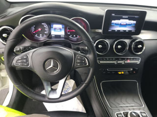 Mercedes GLC foto 9