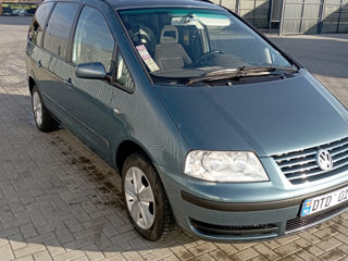 Volkswagen Sharan foto 7