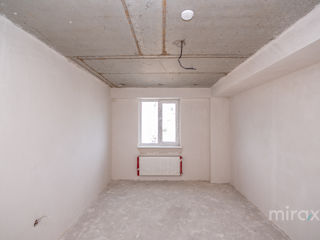 Apartament cu 3 camere, 81 m², Durlești, Chișinău foto 4