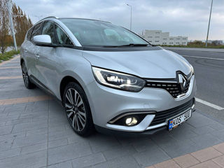 Renault Grand Scenic foto 1