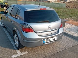 Opel Astra foto 5