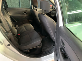 Renault Grand Scenic foto 11