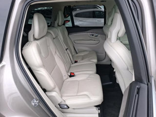 Volvo XC90 foto 12