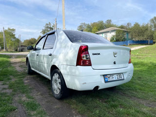 Dacia Logan foto 7