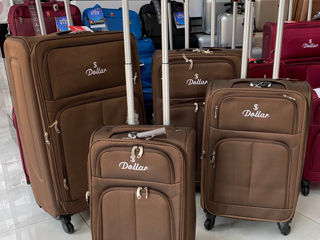 Новый приход облегченных чемоданов от фирмы Pigeon!