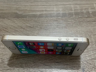 iPhone se 32gb gold foto 7