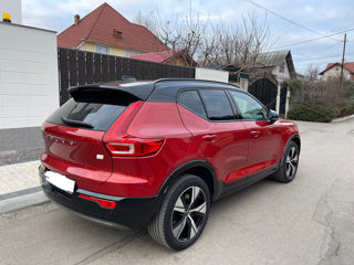 Volvo XC40 foto 2