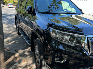 Toyota Land Cruiser Prado foto 8