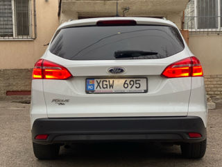 Ford Focus foto 9