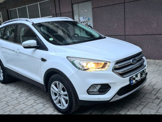 Ford Kuga foto 4