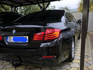 BMW 5 Series foto 2