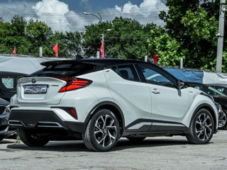 Toyota C-HR foto 6