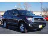 Toyota Sequoia foto 2