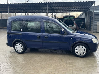 Opel Combo foto 3