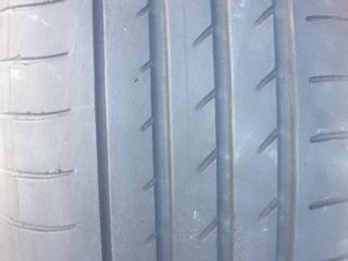 235/60R18 Yokohama 85% urgent foto 1