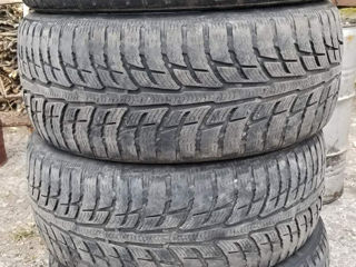 225/50R17 4buc BFGoodrich -1000 lei