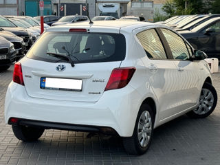 Toyota Yaris foto 4