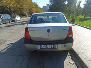 Dacia Logan foto 4