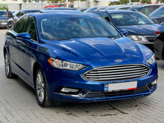 Ford Fusion foto 4