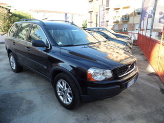 Volvo XC90 foto 1