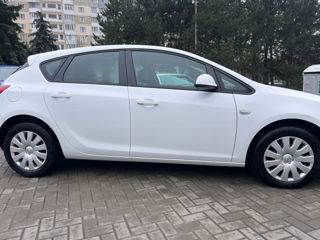 Opel Astra foto 9