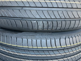 225/50 R19 Michelin foto 2