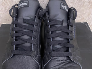 Încălțăminte din piele Adidas uk7(40,5) foto 3