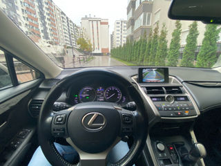 Lexus NX Series foto 9