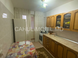 Apartament cu 3 camere, 68 m², Centru, Cahul foto 2