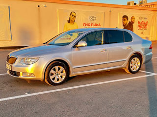 Skoda Superb foto 3