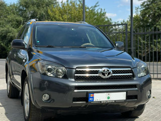 Toyota Rav 4 foto 3