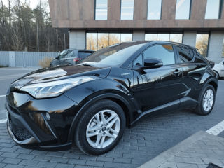 Toyota C-HR foto 4