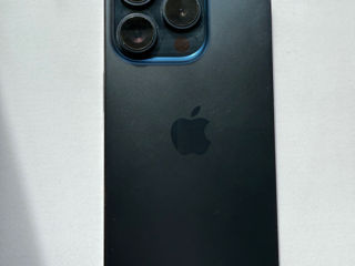 iPhone 15 pro 256GB foto 2