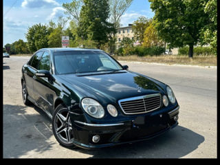 Mercedes E-Class foto 6