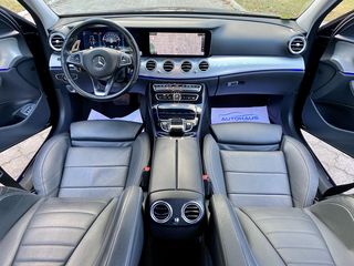 Mercedes E Class foto 11