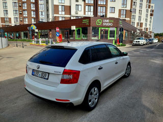 Skoda Rapid foto 1