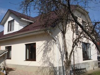 Se vinde casa în Stăuceni foto 1