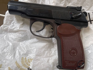 Pistol cu Glonț Baikal 442.