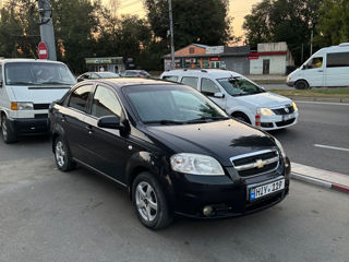 Chevrolet Aveo foto 1