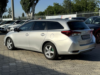 Toyota Auris foto 7