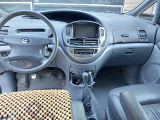 Toyota Previa foto 6