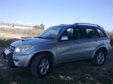 Toyota Rav 4 foto 2