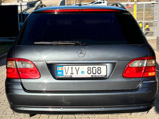 Mercedes E-Class foto 15