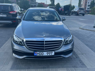 Mercedes E-Class foto 5