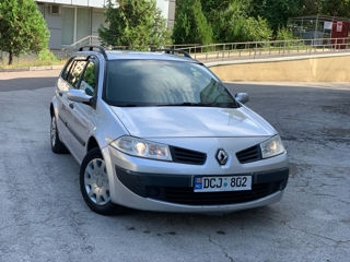 Renault Megane foto 10