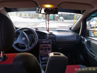 Opel Zafira foto 7