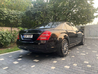 Mercedes S-Class foto 2