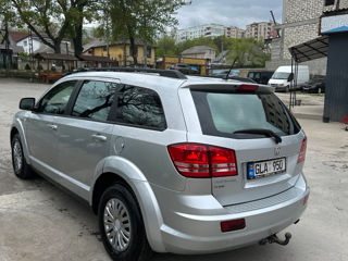 Dodge Journey foto 2