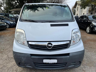 Opel Vivaro foto 7